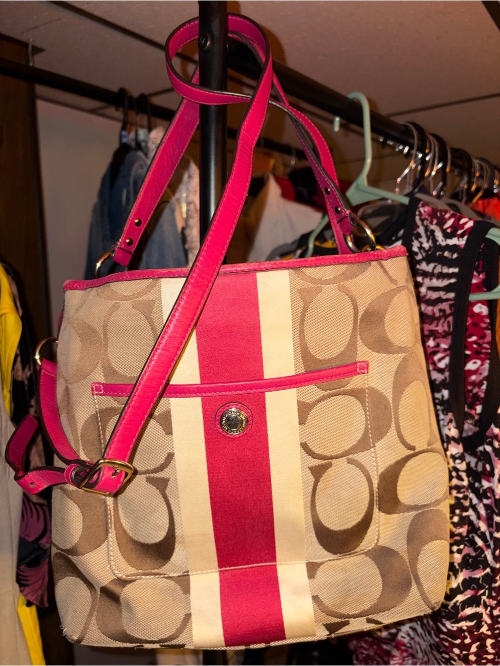 Coach Hamptons Weekend Signature Pink & White Stripe Shoulder/ Crossbody Bag - Picture 1 of 16